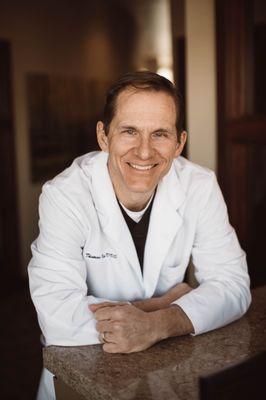 Dr. Thomas Reed, DDS