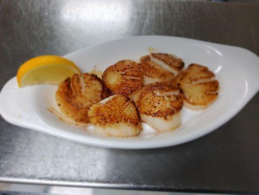 Fresh Seared Scallops