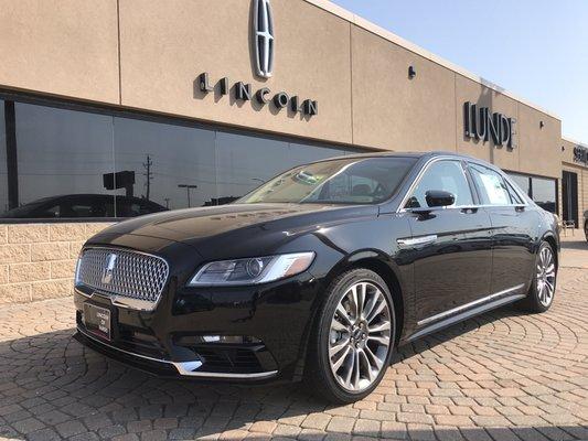 2017 Lincoln Continental