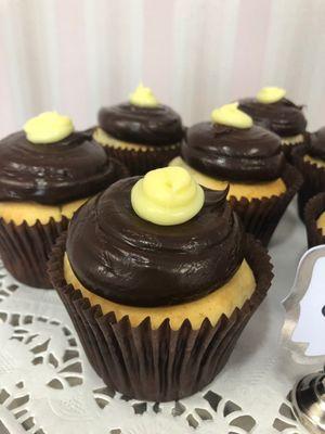 Boston Cream Pie Cupcake