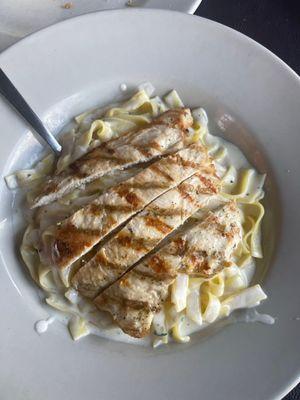 Fettuccine Alfredo