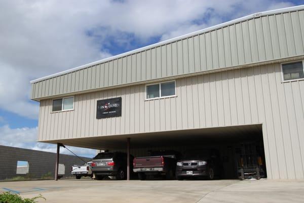 Showroom, Office & Shop in Waipahu