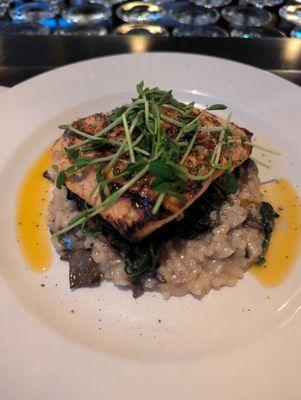 Salmon and mushroom risotto