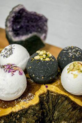 Detox moon cycle bath bombs. Shop local women artists and makers.