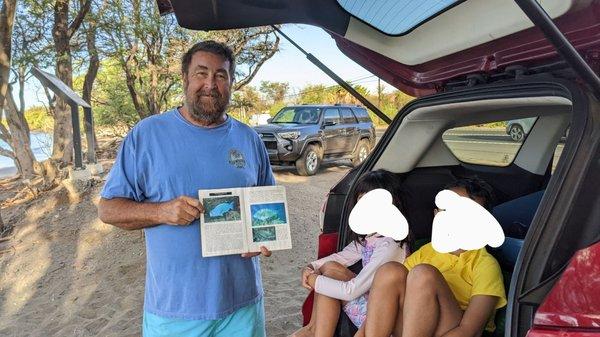 Toby taught us about the marine life we would likely see on the snorkel. (And we did!)