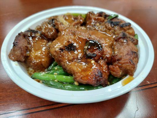 Pork Chops with String Beans on White Rice