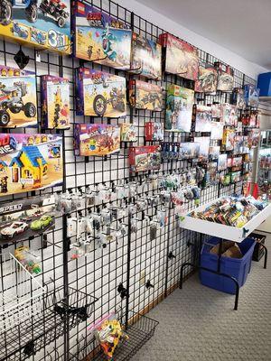 Great selection of new and used Lego sets.