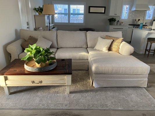 Custom Redondo Sectional