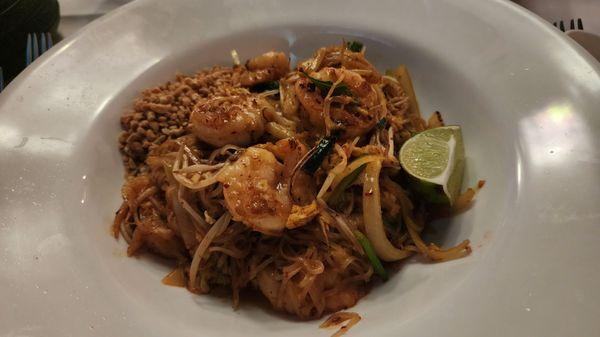 Shrimp pad Thai