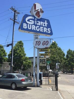 A cool divey place to drop in and visit, 1/4 hamburger $3.99.