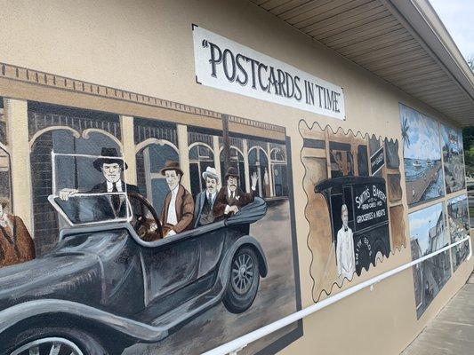 Out murals of Punta Gorda