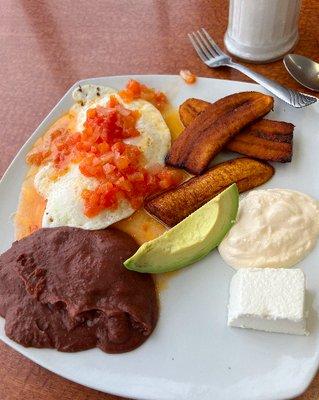 Mediterranean style huevos rancheros