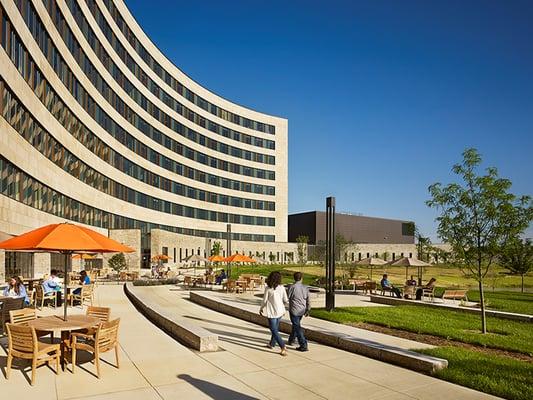 Owensboro Health Regional Hospital Outdoor Dining