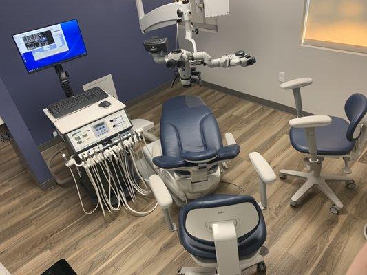 our clean and modern endodontic operatory is the optimum setup to provide the highest quality specialized care