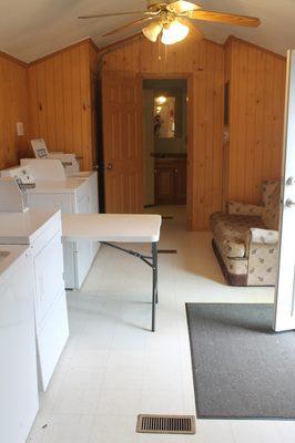 Shady Lake RV Park Sulphur Springs Texas, East Dallas, Campground, laundry room, shower house