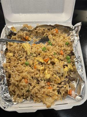 R1. Fried Rice with chicken and beef.