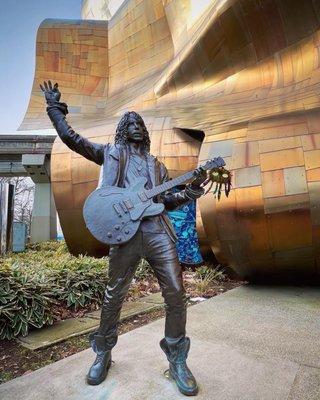 Rock legend - Chris Cornell statue in front of the Museum of Pop Culture, Seattle!