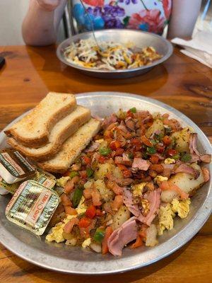 Build your own breakfast bowl w/gluten-free toast