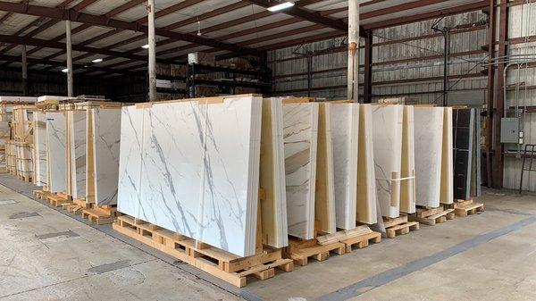 Calacatta Gold, Statuario Extra, Carrara, Sahara Noir, 12mm porcelain slabs in stock.