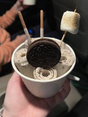 Oreo Secret Oreo Rolled Ice Cream