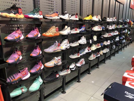 Men's shoes all 50% *3/10/24 at The old kids footlocker *3/10/24