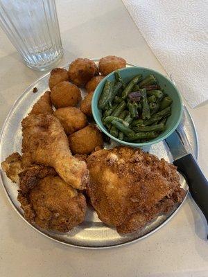 Fresh fried chicken with breaded mushrooms and green beans with bacon!