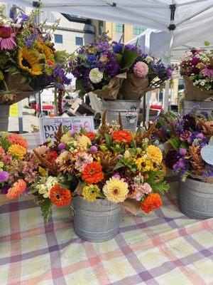 Gorgeous bouquets from local Blue Heron Farms