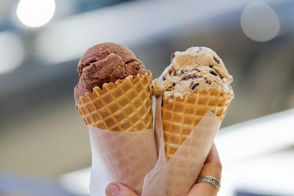 🍦💩Single-Scoop Waffle Cone ($5/ea!)💩🍦