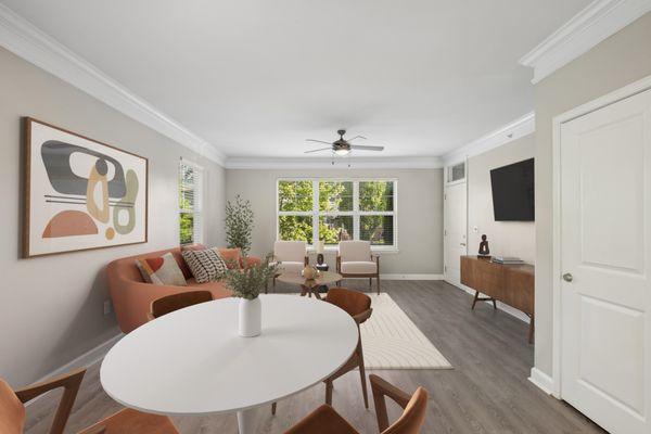 Newly Renovated Townhome: Living Room