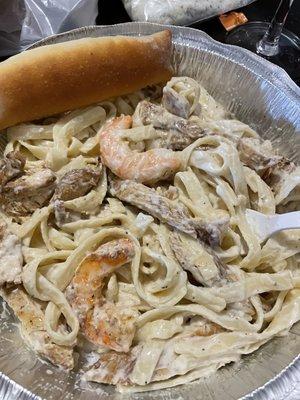 The chicken and shrimp Alfredo.