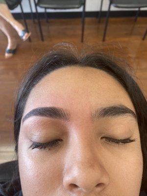 Eyebrow threading