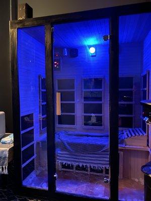 Private 60 min infrared sauna