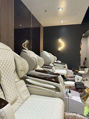 The comfiest pedicure massage chairs. Those slits on the sides even massage your arms!