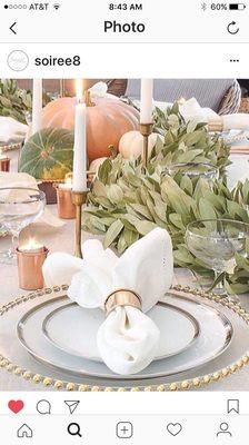 This is one of my favorite elegant fall tables! From their IG page.