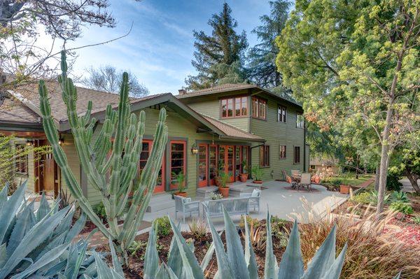 484 E Sacramento, Altadena, CA