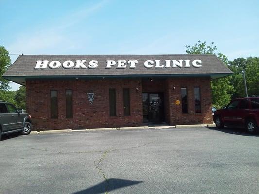 Hooks Pet Clinic