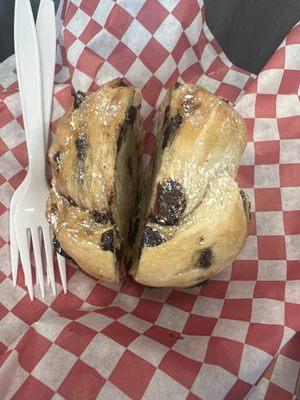 Chocolate Cranberry Roll