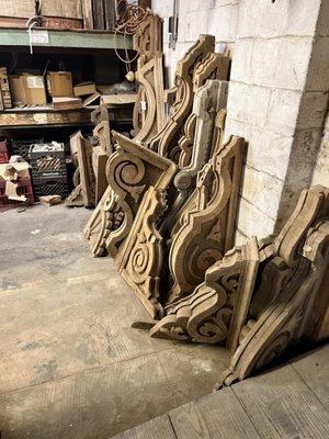 Lots more corbels