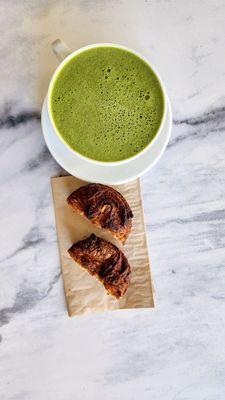 Matcha Latte & Kouign-amann