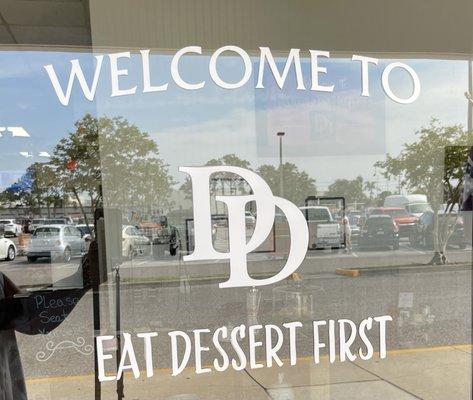 I agree! Eat dessert first