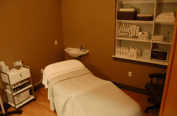 Spa area and treatment room