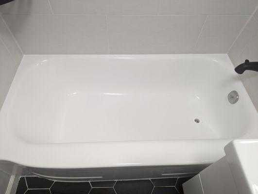 Bathtub after refinish