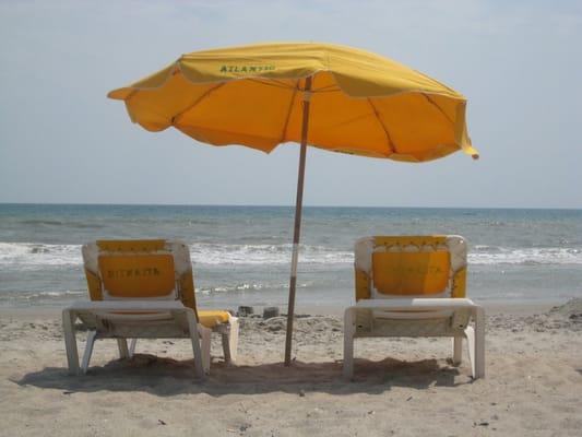 Free use of beach chairs and umbrellas