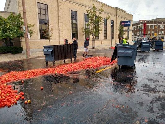 That dumpster is going to smell the next next afternoon roasting away.