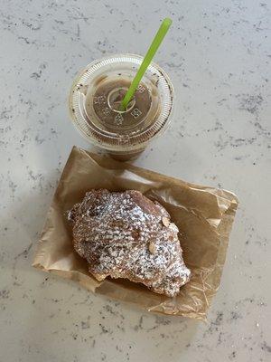 Almond croissant, maple cinnamon latte