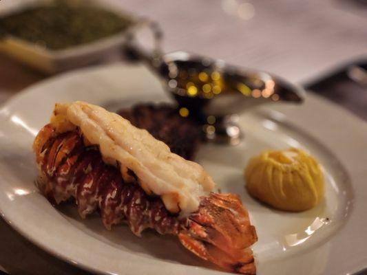 Lobster (5oz Size)