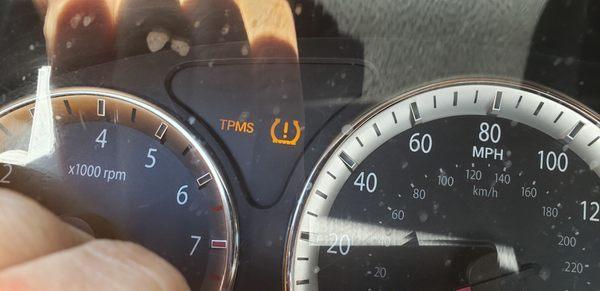 Sensors won't go off, tpms I've never seen before. Guessing they'll want to replace that at cost?