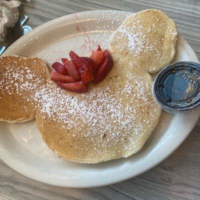 Minnie Mouse pancake