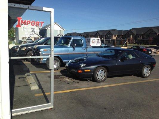 Just goes to show, a little maintenance keeps older vehicles pristine. Porsche or Ford!