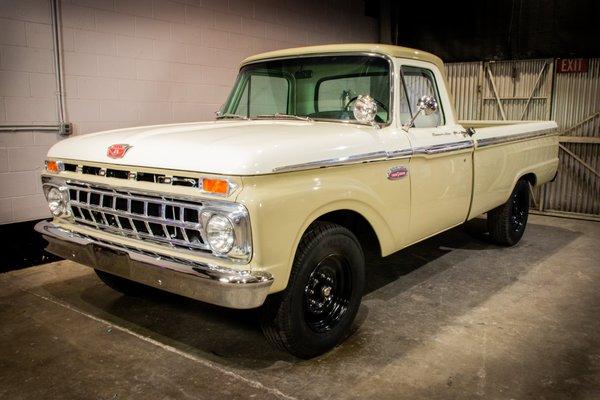 1965 Ford F250